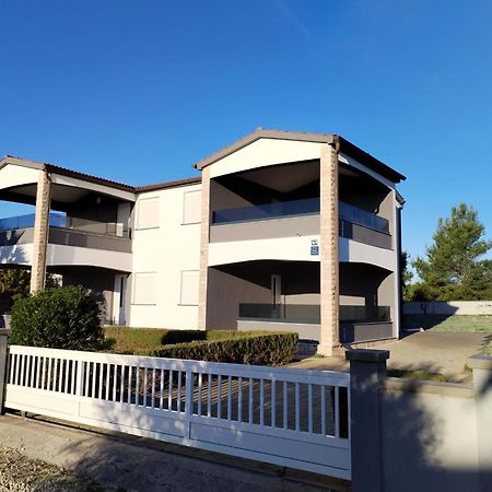 Apartments Duda Vir Zewnętrze zdjęcie